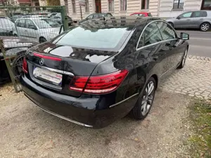 Mercedes-Benz E 200 Coupe Vollleder Navi PDC Bild 4