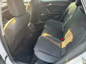 SEAT Leon 2.0 TDI FR MATRIX LED Bild 5