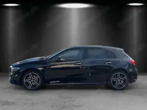 Mercedes-Benz A 180 AMG KeyGo LED Kamera Soundsystem Totwinkel Bild 2