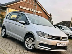 Volkswagen Touran 2.0 TDI DSG *1.HAND*NAVI*SHZ*PDC*