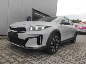 Kia XCeed *Nightline*LED*Navi*PDC*Cam*ACC*18Zoll*