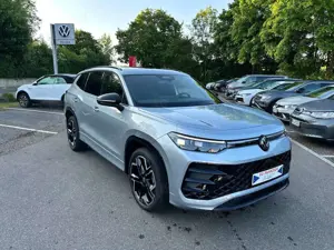 Volkswagen Tayron 2.0 TDI 4MOTION DSG R-Line Matrix Navi AHK Kardon Bild 2