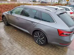 Skoda Superb Superb Combi 2.0 TDI DSG Style