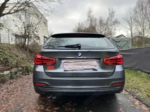 BMW 320 320d Touring xDrive Sport Line Bild 4