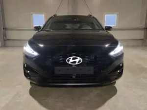 Hyundai i30 Kombi GO! PLUS 1.0 T-GDI 100 PS 7DCT Navi-Apple... Bild 2