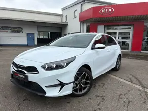 Kia Ceed / cee'd Ceed 1.5 T-GDI (48V Mild-Hybrid) DCT7 Ultimate E