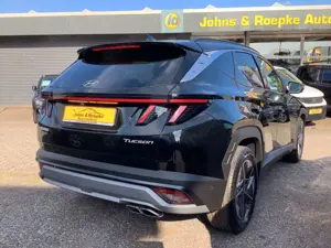 Hyundai TUCSON Advanced Automatik / LEDER / 360° KAMERA Bild 4