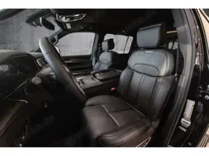 Jeep Wagoneer Bild 5