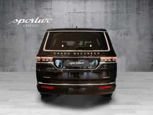 Jeep Wagoneer Bild 4