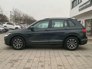 Volkswagen Tiguan Life 2.0 TDI DSG ACC AHK LED  ParkAs Bild 2