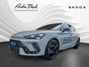 CUPRA Leon 1.5 eTSI DSG Navi LED DCC CarPlay ACC RFK