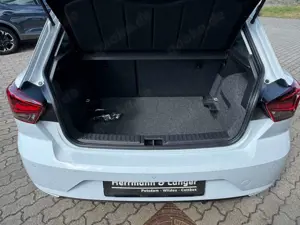 SEAT Ibiza 1.0 TSI Road Edition, DSG, SHZ, Full Link, Fahrassist Bild 5