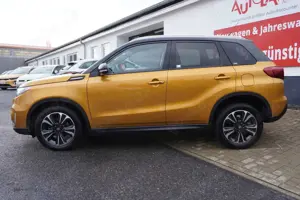 Suzuki Vitara 1.4 Comfort+ 4x4 LED Navi PDC Kamera ACC Bild 3