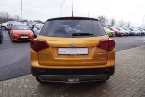 Suzuki Vitara 1.4 Comfort+ 4x4 LED Navi PDC Kamera ACC Bild 5