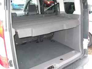 Ford Tourneo Connect Trend L1 1.0i Bild 4