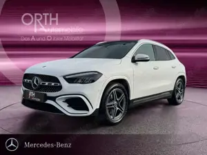 Mercedes-Benz GLA 200 AMG PANO NAVI KEYLESS AHK PDC KAMERA LM