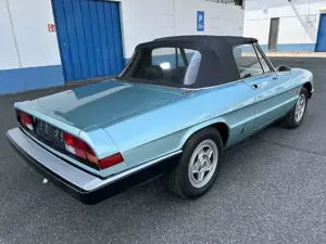 Alfa Romeo Spider 1.6 SCHWEIZ IMPORT Bild 5