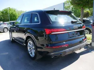 Audi Q7 S line 45 TDI*4X4*AHK*LED*7-SITZE*20 ZOLL*PANO*... Bild 5