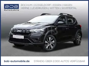 Dacia Sandero Stepway Essential TCe 90 PDC 8-fach bereift