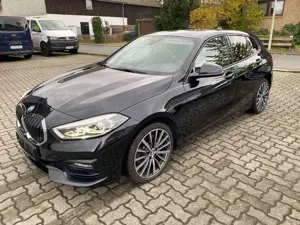 BMW 120 d xDrive Sport Line M-Fahrwerk Bild 4
