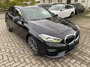 BMW 120 d xDrive Sport Line M-Fahrwerk Bild 3
