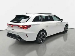 CUPRA Leon LEON ST 1.5 ETSI DSG LED KLIMAAUTO ACC FULL-LINK E Bild 4