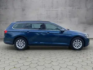 Volkswagen Passat Variant Business 2.0TDI DSG AHK/LED/RFK Bild 4
