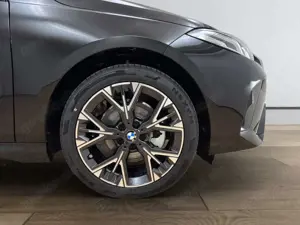 BMW 120 [M Sport, Navi, 18" LMR, RFK, SHZ, LED] Bild 3