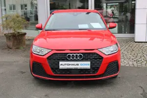 Audi A1 A1 30 Sportback 1.0.TFSI 110PS KAMERA Bild 2