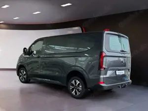 Volkswagen T7 Transporter Kasten 2,0 TDI Automatik 170 PS Bild 4