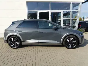 Hyundai IONIQ 5 Elektro 84 kWh 4WD Techniq *LED*Navi*PDC* Bild 2