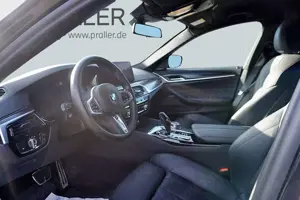 BMW 530 d xDrive Touring M Sport Head-Up AHK Laser 360Kame Bild 2