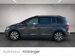 Volkswagen Touran Highline 1.5 TSI DSG R-line AHK IQ.Drive Bild 3