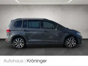 Volkswagen Touran Highline 1.5 TSI DSG R-line AHK IQ.Drive Bild 4