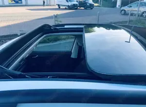 Volkswagen T-Roc United Bild 3