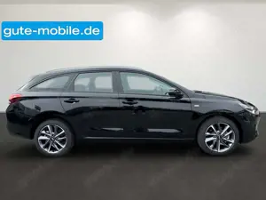 Hyundai i30 Trend 1.0 Benzin Automatik Navi-Paket Bild 3