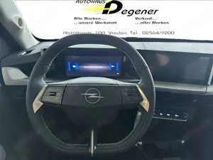 Opel Frontera Hybrid / Automatik / Allwetter / 7-Sitz Bild 5