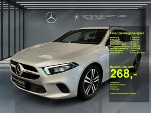Mercedes-Benz A 200 PROGRESSIVE +SHZ+KAMERA+MBUX+LED+TEMPOMAT