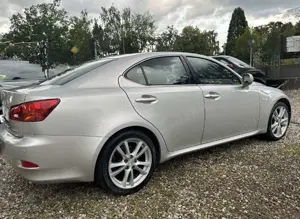 Lexus IS 220d DPNR Luxury Line Bild 5