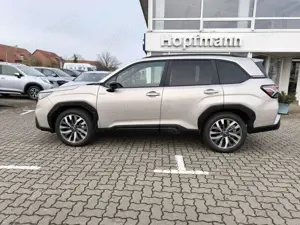 Subaru Forester 2.0ie AWD Aut. Platinum/ACC/Pano/Leder Bild 2