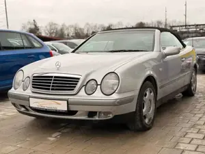 Mercedes-Benz CLK 200 Cabrio Aut. ELEGANCE Klima/PDC/TÜV 12.25
