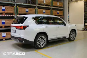 Lexus LX 570 Lexus LX 600, gepanzert Level VR7 bei TRASCO Bild 3