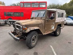 Toyota Land Cruiser BJ 43