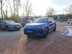 Volkswagen T-Roc R-Line 1.5 eTSI+150Ps+DSG+Navi+LED+ACC+RFK
