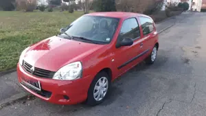 Renault Clio Bild 2
