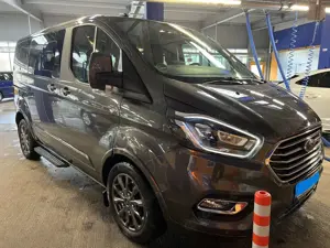 Ford Tourneo Custom Tourneo Custom 320 L1H1 VA Aut.Titanium X Bild 2