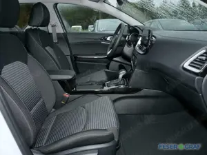 Kia Ceed SW / cee'd SW 1.5T 48V DCT ULTIMATE STYLE Bild 4