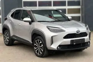 Toyota Yaris Cross 1.5 VVT-i Hybrid Bild 3