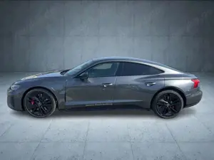 Audi RS e-tron GT Luft Laser PANO 4xSHZ Massage HUD 21 Bild 3