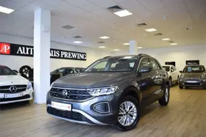 Volkswagen T-Roc DSG NAVI/ AHK/ ACC/1.BESITZ/ VW-SCHECKHEFT